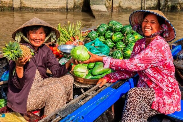 Schwimmender Markt im Mekong-Delta